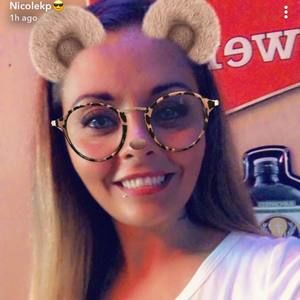 Meet your Posher, Kayla